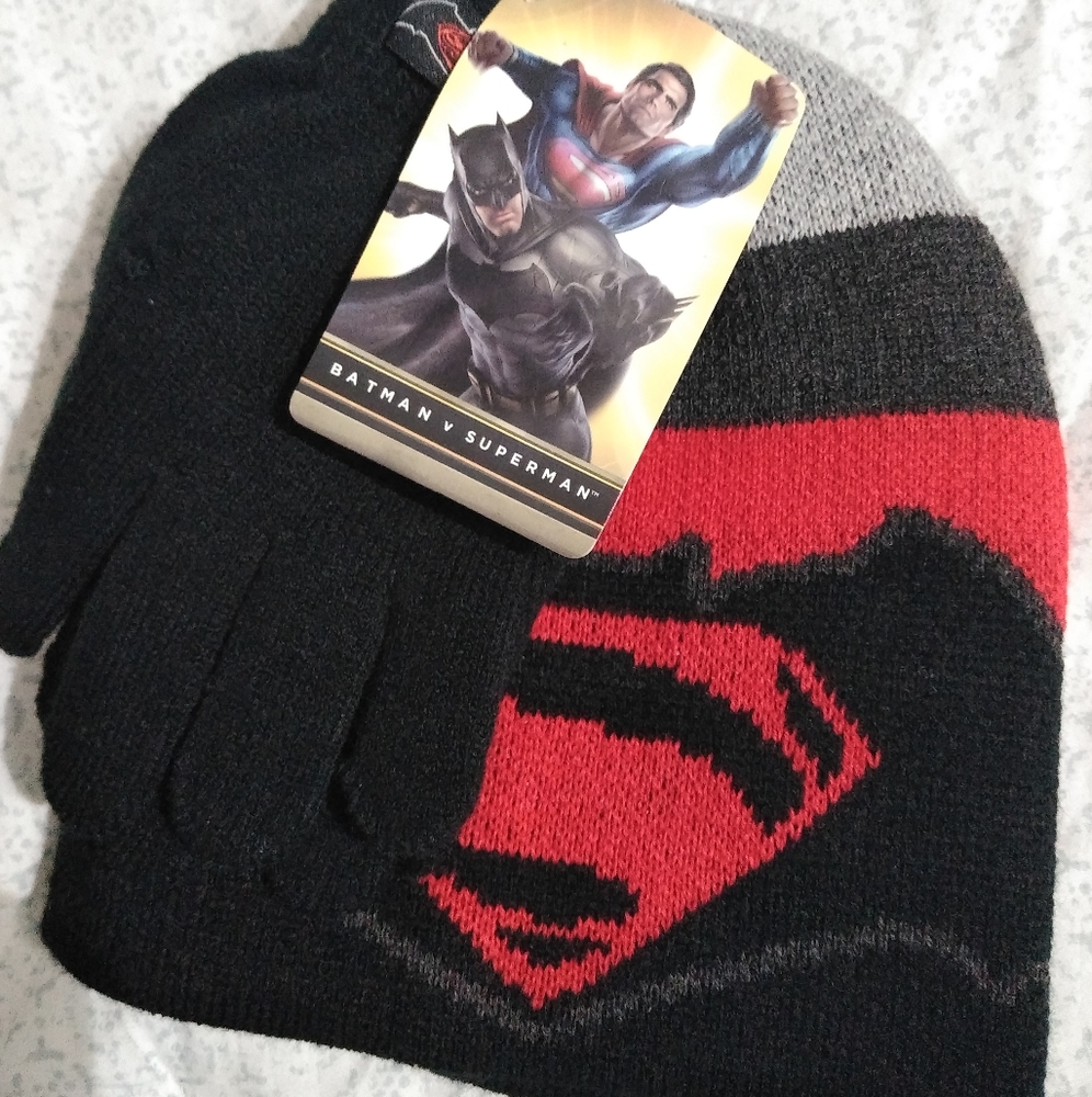 DC comics Batman Beanie and Gloves Set